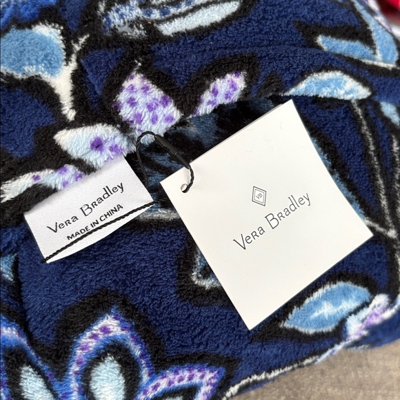 VERA BRADLEY Tropics Tapestry Floral Travel Throw / Pillow 60x45” NEW with tags! - Picture 3 of 5